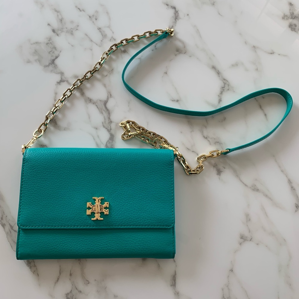 Tory Burch Chain Wallet Crossbody